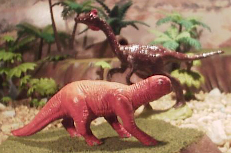 A Psittacosaurus from Starlux and a Garudimimus I cast from a retail mold.